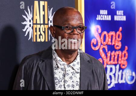 HOLLYWOOD, LOS ANGELES, KALIFORNIEN, USA - 26. OKTOBER: Der US-amerikanische Schauspieler und Produzent Samuel L. Jackson kommt beim AFI (American Film Institute) fest 2025, das von Canva präsentiert wird - Abschlussabend der Premiere von Focus Features 'Song Sung Blue', das am 26. Oktober 2025 im TCL Chinese Theatre IMAX in Hollywood, Los Angeles, Kalifornien, USA stattfindet. (Foto: Xavier Collin/Image Press Agency) Stockfoto