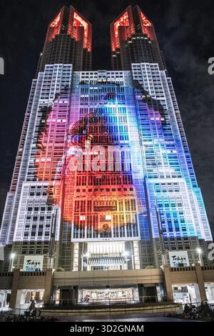 Tokio Projection Mapping Project: Night & Light: Godzilla. Metropolitan Government Plaza. Japan Stockfoto