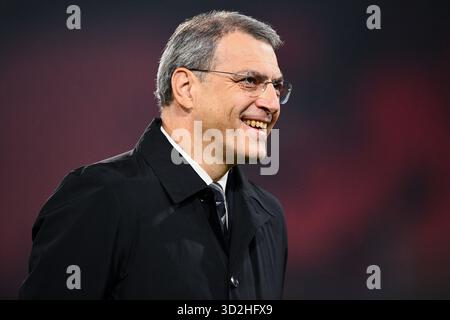 Cremona, Italien. November 2025. CREMONA, ITALIEN - 1. NOVEMBER: Damien Comolli von Juventus FC während des Spiels der Serie A zwischen US Cremonese und Juventus FC im Stadio Giovanni Zini am 1. November 2025 in Cremona, Italien. (Foto: Alberto Gandolfo/BSR Agency) Credit: BSR Agency/Alamy Live News Stockfoto