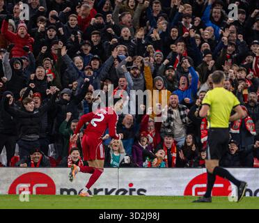 (251102) -- LIVERPOOL, 2. November 2025 (Xinhua) -- Liverpool Hugo Ekitike (L) feiert ein Tor, das später nach einem VAR-Check während des englischen Premier League-Spiels zwischen Liverpool FC und Aston Villa FC in Liverpool, Großbritannien, am 1. November 2025 nicht erlaubt wird. (XINHUA) NUR FÜR REDAKTIONELLE ZWECKE. NICHT ZUM VERKAUF FÜR MARKETING- ODER WERBEKAMPAGNEN. KEINE VERWENDUNG MIT NICHT AUTORISIERTEN AUDIO-, VIDEO-, DATEN-, REGALLISTEN, CLUB-/LEAGUE-LOGOS ODER LIVE-DIENSTEN. ONLINE-IN-MATCH-NUTZUNG AUF 45 BILDER BESCHRÄNKT, KEINE VIDETEMULATION. KEINE VERWENDUNG BEI WETTEN, SPIELEN ODER PUBLIKATIONEN FÜR EINZELNE CLUBS/LIGA/SPIELER. Stockfoto