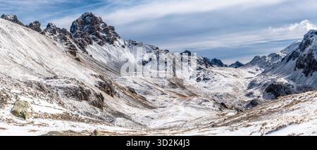 Am Fuße des Mount Oronaye, im wunderschönen Ubayette-Tal, Lake Reculaye Stockfoto