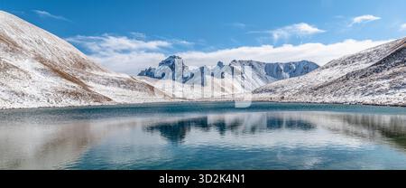 Am Fuße des Mount Oronaye, im wunderschönen Ubayette-Tal, Lake Reculaye Stockfoto