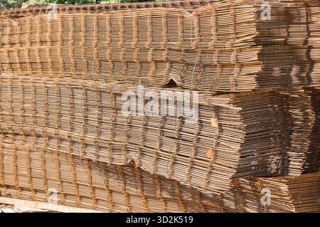 Stahlstangen Baumaterialien, auf einer Baustelle Stockfoto