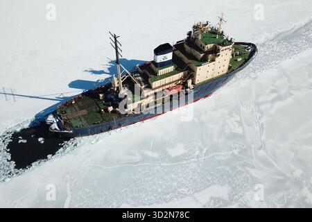 Ein Eis enpalled naldo, Eis brechen Schiff. Stockfoto