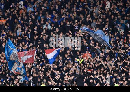 Hampden Park, Glasgow, Großbritannien. November 2025. Halbfinale des schottischen Premier Sports Cup, Rangers versus Celtic; Rangers Fans Credit: Action Plus Sports/Alamy Live News Stockfoto