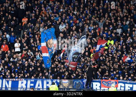 Hampden Park, Glasgow, Großbritannien. November 2025. Halbfinale des schottischen Premier Sports Cup, Rangers versus Celtic; Rangers Fans Credit: Action Plus Sports/Alamy Live News Stockfoto