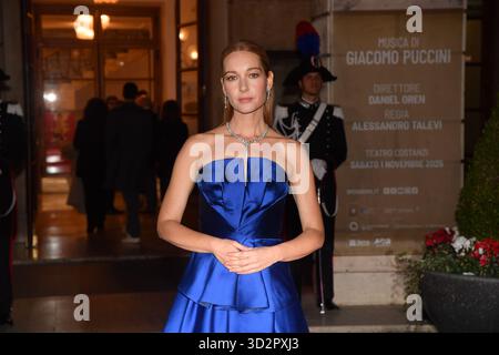 Rom, Italien. November 2025. Rom, Teatro Dell'Opera Gala Abend zur Premiere von 'Tosca', auf dem Foto: Cristiana Capotondi Credit: Independent Photo Agency/Alamy Live News Stockfoto