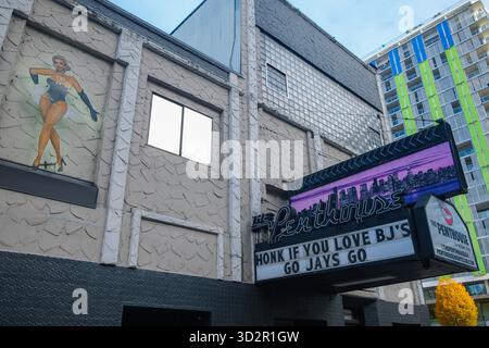 Das Festzelt des Penthouse Nightclubs an der Seymour Street im Zentrum von Vancouver, BC. Stockfoto