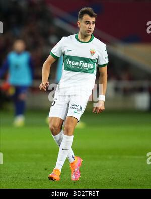 Barcelona, Spanien. November 2025. Während des Spiels La Liga EA Sports zwischen dem FC Barcelona und Elche CF spielte der FC Barcelona am 2. November 2025 im Lluis Companys Stadium in Barcelona, Spanien. (Foto: Bagu Blanco/PRESSIN) Credit: PRESSINPHOTO SPORTS AGENCY/Alamy Live News Stockfoto