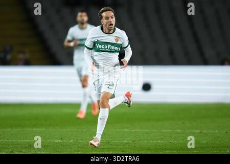 Barcelona, Spanien. November 2025. Marc Aguado von Elche CF spielte am 2. November 2025 im Lluis Companys Stadion in Barcelona, Spanien, während des La Liga EA Sports Spiels zwischen dem FC Barcelona und Elche CF. (Foto: Bagu Blanco/PRESSIN) Credit: PRESSINPHOTO SPORTS AGENCY/Alamy Live News Stockfoto