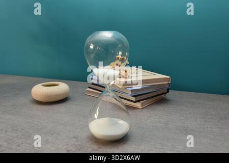 Zeigen Sie Objekte, die die Ecken des Hauses verschönern Stockfoto