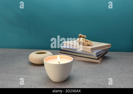 Zeigen Sie Objekte, die die Ecken des Hauses verschönern Stockfoto