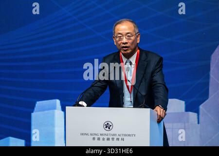 Hongkong, Hongkong. November 2025. Chief Executive der Hong Kong Monetary Authority, Eddie Yue Wai-man, beim Global Financial Leaders Investment Summit am 4. November 2025 in Hongkong (Foto: Vernon Yuen/Nexpher Images/SIPA USA) Credit: SIPA USA/Alamy Live News Stockfoto