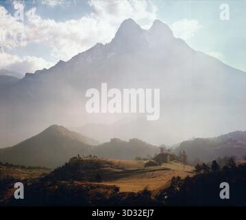 Berguedà, Pedraforca-Massiv. Katalonien Stockfoto