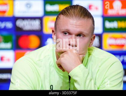 Erling Haaland von Manchester City während einer Pressekonferenz im Etihad Stadium in Manchester. Bilddatum: Dienstag, 4. November 2025. Stockfoto