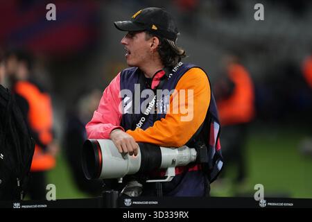 Barcelona, Spanien. November 2025. Während des Spiels La Liga EA Sports zwischen dem FC Barcelona und Elche CF spielte der FC Barcelona am 2. November 2025 im Lluis Companys Stadium in Barcelona, Spanien. (Foto: Bagu Blanco/PRESSIN) Credit: PRESSINPHOTO SPORTS AGENCY/Alamy Live News Stockfoto