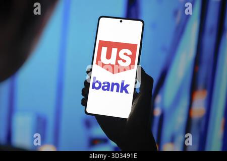 September 2024, Paraguay. In dieser Abbildung wird das Logo der US-Bank auf einem Smartphone-Bildschirm angezeigt Stockfoto