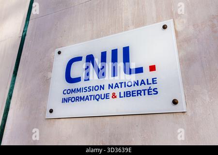 Zeichen der Kommission nationale de l'Informatique et des Libertés (CNIL), der für den Datenschutz zuständigen französischen nationalen Verwaltungsbehörde Stockfoto