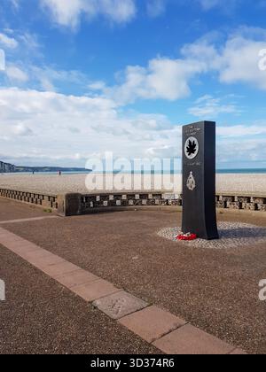 Red Beach Memorial Dieppe, Frankreich zu Ehren der kanadischen Soldaten des Dieppe RAID II. Weltkrieg, Historic war Monument Normandie Coast The Essex Scottish 1942 Stockfoto