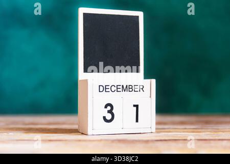Kalender aus Holzblock mit Datum vom Dezember 31 Stockfoto