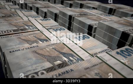 Sambia kwacha Sambisches Geld Geld druckt 3D Illustration. 100-ZMW-Banknotendruck. Konzept von Finanzen, Bargeld, Wirtschaftskrise, Geschäftserfolg, Pause Stockfoto