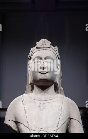 Tokio, Japan - 16. März 2025: Skulptur einer wunderschönen buddha-Statue im Nationalmuseum von Tokio Japan Stockfoto