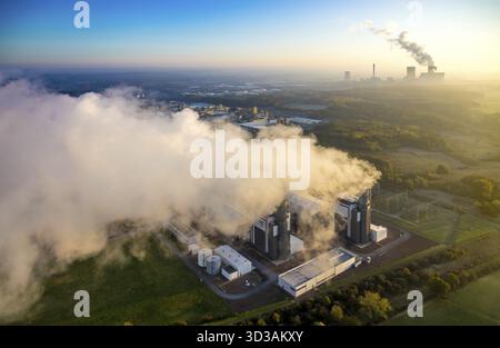 Luftaufnahme, Gasturbinenkraftwerk, GUD, Trianel, Emission, Kühlluft, RWE Kohlekraftwerk Westfalen, Morgeneindruck, verglichen mit wi Stockfoto