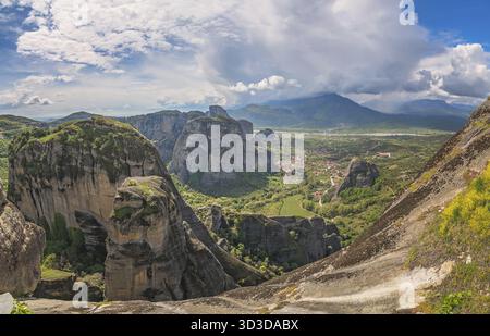 Atemberaubende Felslandschaft von Meteora, Trikala, Griechenland Stockfoto