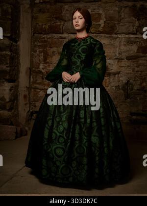 ERSCHEINUNGSDATUM: 7. November 2025 TITEL: Frankenstein STUDIO: Netflix REGISSEUR: Guillermo del Toro PLOT: Ein brillanter, aber egoistischer Wissenschaftler erweckt eine Kreatur in einem monströsen Experiment zum Leben, das letztlich zur Zerstörung sowohl des Schöpfers als auch seiner tragischen Schöpfung führt, MIT MIA GOTH als Elizabeth. NUR REDAKTIONELLE VERWENDUNG! Nicht für kommerzielle ZWECKE! Stockfoto