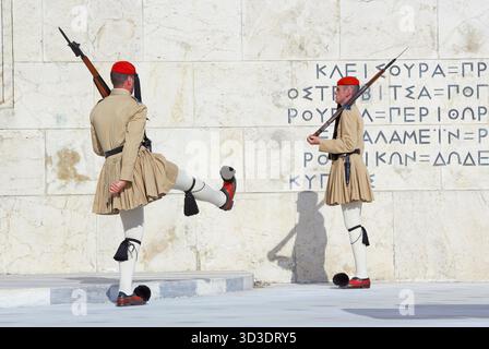 Evzone Soldaten, die Wachablösung, Athen, Griechenland, Europa, Stockfoto