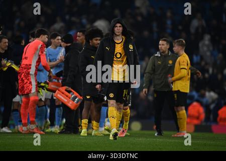 MANCHESTER, GROSSBRITANNIEN – 05. NOVEMBER: Maximilian Beier von Borussia Dortmund sieht niedergeschlagen aus, als sein Team beim UEFA Champions League-Spiel zwischen Manchester City und Borussia Dortmund im Etihad-Stadion am 4. Spieltag der UEFA Champions League verlor Stockfoto