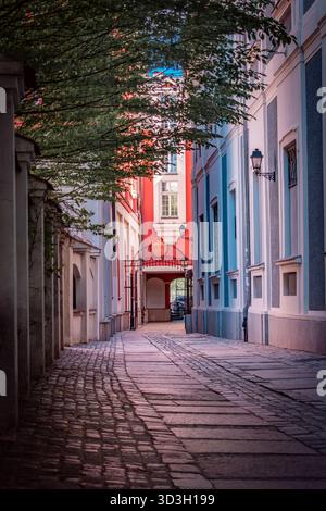 Die Altstadt in Breslau, Polen. Eine wunderschöne, gemütliche und saubere Straße. Stockfoto