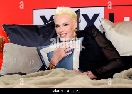 Schauspielerin Brigitte Nielsen beim XXXLutz x Marcel Remus Collection Launch im Premium-Möbel- und Einrichtungshaus XXXLutz. Nürnberg, 05.11.2025 Bayern Deutschland *** Schauspielerin Brigitte Nielsen bei der XXXLutz x Marcel Remus Collection Launch im Premium Möbel- und Innenarchitekturgeschäft XXXLutz Nürnberg, 05 11 2025 Bavaria Deutschland Copyright: XDwixAnoraganingrumx Stockfoto