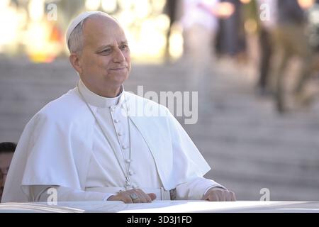 Vatikanstadt, Vatikanstadt. November 2025. Papst Leo XIV. Bei der Generalaudienz am Mittwoch auf dem Petersplatz. Vatikanstadt (Vatikan), 5. November 2025 Credit: dpa/Alamy Live News Stockfoto