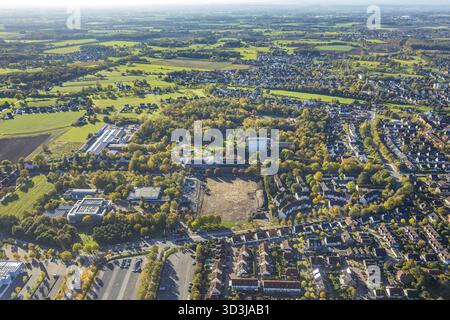 Luftaufnahme, Bauabschnitt der Grünen Umweltachse am Maxipark, Baustelle neben Freiherr-vom-Stein-Gymnasium, Maximilianpark Stockfoto