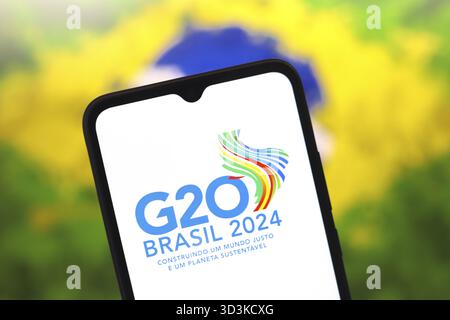 17. Oktober 2024, Portugal. In dieser Abbildung wird das Logo des Gipfels G20 Rio de Janeiro 2024 (G20 Brazil) auf einem Smartphone-Bildschirm angezeigt Stockfoto