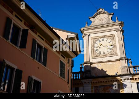 Uhrenturm Salo. Gardasee, Italien Stockfoto