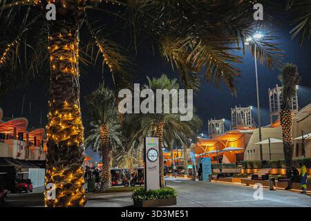 Sakhir, Bahrain. November 2025. Atmosphäre während des Media Day of WEC - BAPCo Energies 8 Stunden Bahrain auf dem Bahrain International Circuit am 06. November 2025. Quelle: Alessio De Marco | Avens-Images.com/Alamy Live News Stockfoto