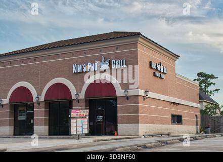 Houston, Texas, USA, 20.07.2025: Kim PHOS Grill vietnamesisches Restaurant mit Außenansicht. Stockfoto