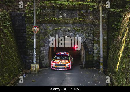 32 Osamu FUKUNAGA, Misako SAIDA, Skoda Fabia RS Rally2, Action während der Rallye Japan 2025, 13. Runde der WRC-Weltmeisterschaft 2025, vom 6. Bis 9. November 2025 in Toyota, Aichi, Japan Stockfoto