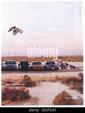 2001 Volkswagen Drivers wollte Werbekampagne „There's Black One“ Stockfoto