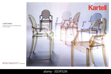 2003 Louis Ghost Sessel Ad, entworfen von Philippe Starck für die italienische Möbelfirma Kartell Stockfoto