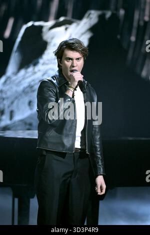 Milano, Trasmissione TV „X Factor“ 2025, Terza puntata Nella foto: Pierci Stockfoto