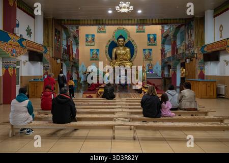 ULAN-UDE, RUSSLAND - 6. SEPTEMBER 2025: Im buddhistischen Tempel von Datsan Rinpoche Bagsha Stockfoto