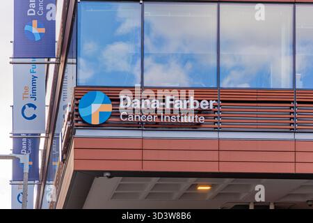 Boston, MA, USA-26. Oktober 2025: Unterschrift am Dana Farber Cancer Institute in Boston's Longwood Medical Area. Stockfoto