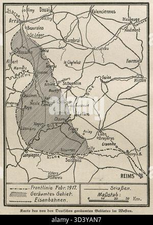 Eine Karte, die das Gebiet zeigt, das die deutschen Truppen im Februar 1917 während des Ersten Weltkriegs geraubt haben, was militärische Bewegungen und territoriale Veränderungen angibt. Stockfoto