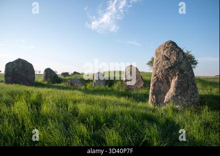 Rund 5000 Jahre alte Großsteingräber große Dolmen in der Nähe von Nobbin im Norden der Insel Rügen in der Ostsee, im Nordosten Deutschlands. Stockfoto