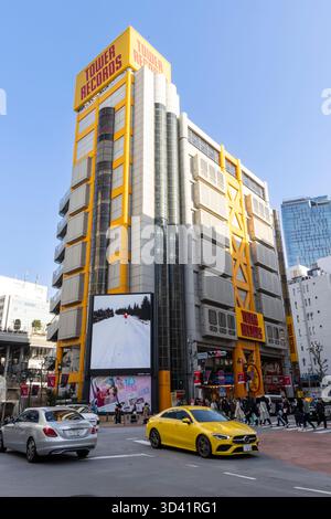 Tokio, Japan - 14. März 2025: Tower Records Building mit neun Etagen Musikprodukten und Ausstellungen in Shibuya, Tokio, Japan Stockfoto