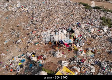 Müllkippe, Draufsicht auf den Müll. Deponie. Stockfoto