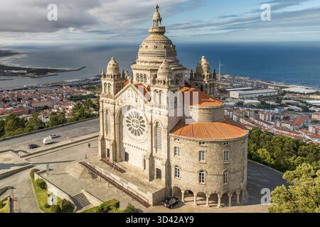 Luftfahrt des Heiligtums Santa Luzia in Viana do Castelo, Portugal Stockfoto
